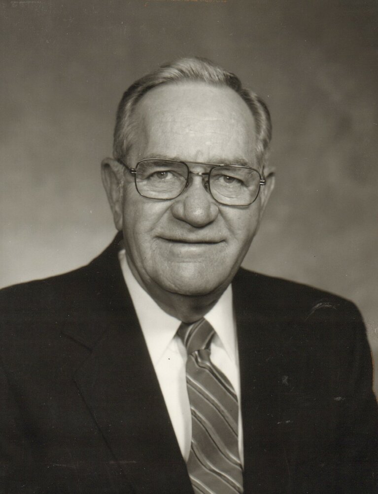 Ralph Amos, Jr.